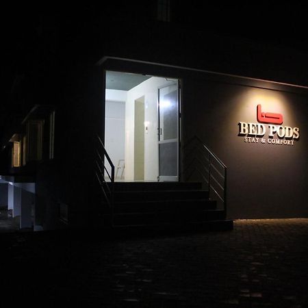 Bed Pods Vandrarhem Thiruvananthapuram Exteriör bild