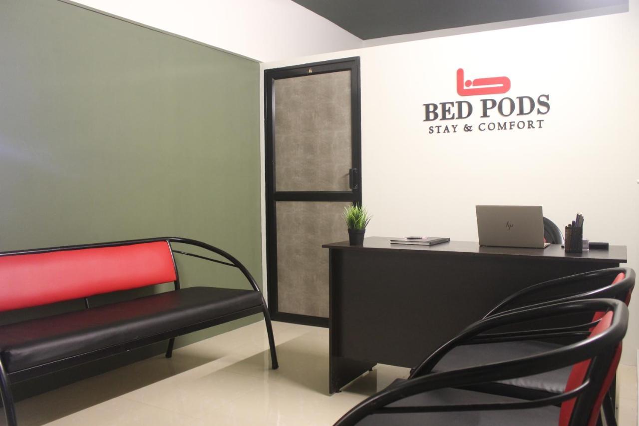 Bed Pods Vandrarhem Thiruvananthapuram Exteriör bild
